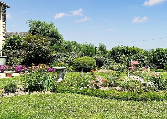 3 Bedroom Amazing In بيت للعطل Jouqueviel