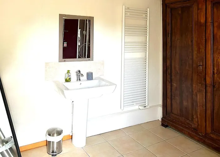 بيت للعطل 3 Bedroom Amazing In *