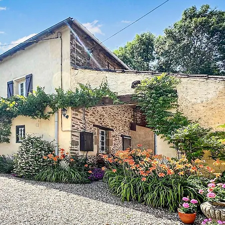 3 Bedroom Amazing In Casa vacanze *