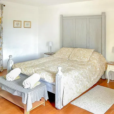 3 Bedroom Amazing Home In Jouqueviel * Jouqueviel