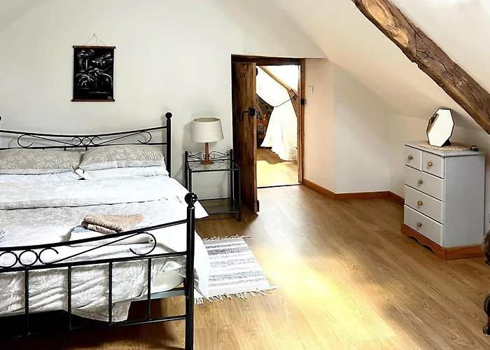 3 Bedroom Amazing In Casa vacanze *